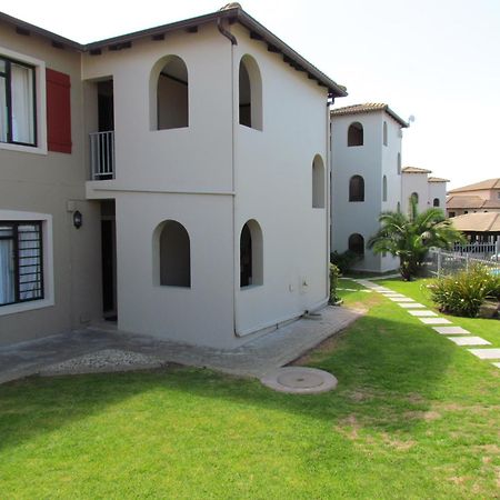 Santini Lace Self Catering Unit Плеттенберг-Бей Экстерьер фото