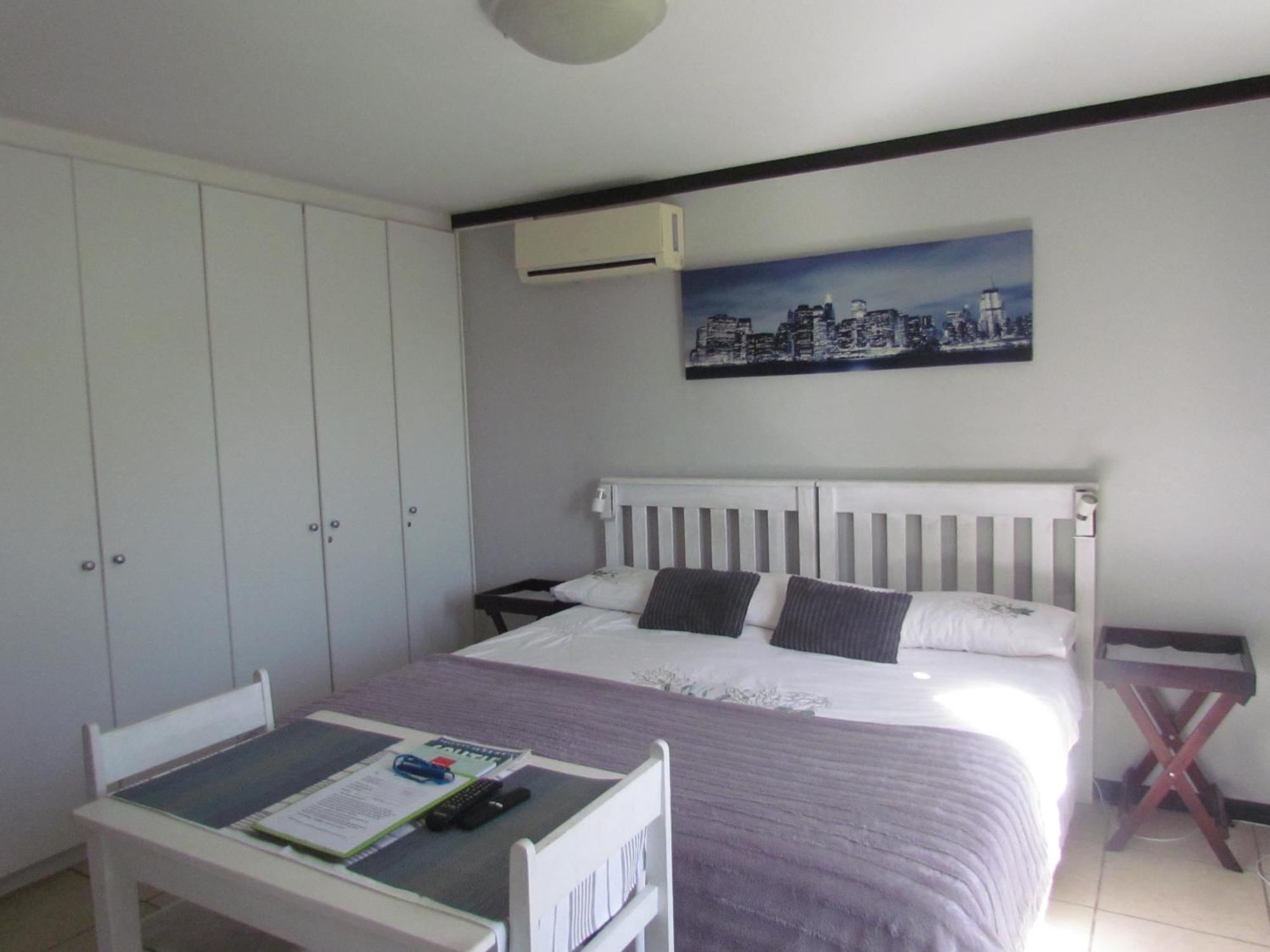 Santini Lace Self Catering Unit Плеттенберг-Бей Экстерьер фото